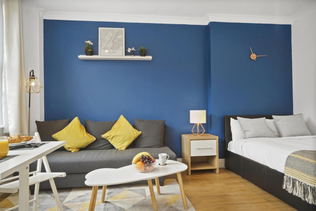 Studio Apartment By Homely Stays 伦敦 外观 照片